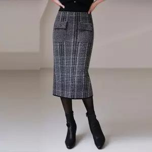 [스타일온미][스타일온미] 카일로 타탄체크 포켓 도톰 니트 H라인 스커트