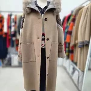 [베네통]쿠스 퍼트리밍 후드 코트 BACTA9561BG_IC