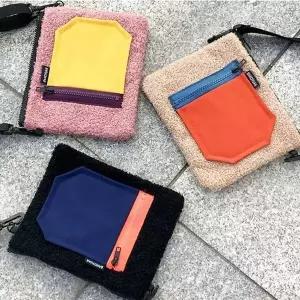 털포켓 미니크로스백 (WFJ67ME)