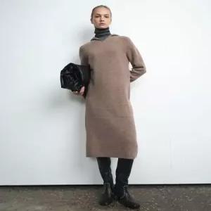 셀렙샵에디션 celebshopedition 25FW 메리노울100 홀가먼트 후드원피스