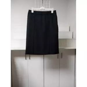 스티치 허리 라인 앞 주름 H 라인 스커트 NA-B