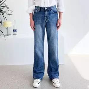 남성 세미와이드 부츠컷 청바지 데님 팬츠