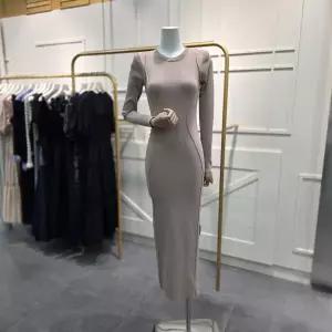 [에고이스트]절개라인 포인트 롱 니트 원피스 ER4BX005BE_CA