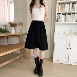 [다잇템] 여자 시즌 중간 FW 고무줄 필수템 포근한 골덴 보온 스커트23999796588872