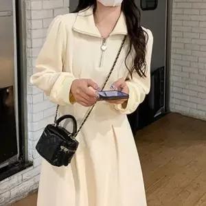 미디 데일리 플레어 원피스 캐주얼 블랙 화이트 WEE9096