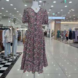 [시슬리]플라워 프린트 원피스  (SAOP48331 블랙,크림)_DJ