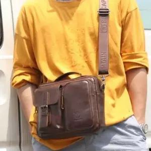 [하프클럽/]036 트렌드 올 불캡틴 천연 소가죽 크로스백 메신저백