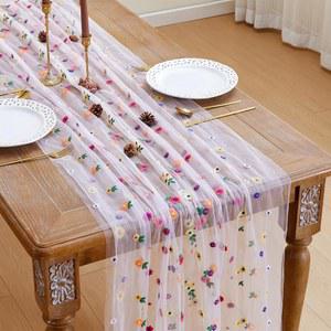 꽃 여름 테이블 러너 자수 데이지 계절 장식 홈 장식을위한 Fabric 베이비 샤워 파티 DIY Tulle Craft