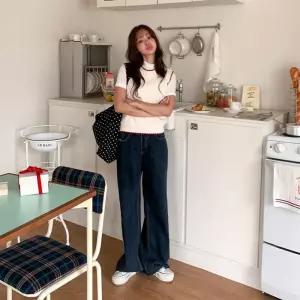 여성 심플 배색 라인 레귤러핏 니트 베스트