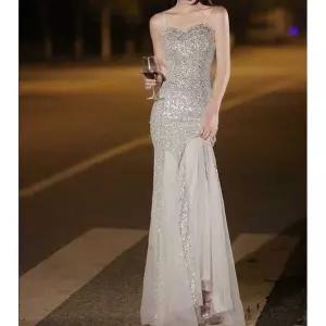 피로연 드레스 파티행사 촬영 셀프웨딩 행사 머메이드