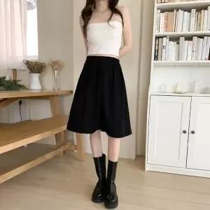 [다잇템] 여자 시즌 중간 FW 고무줄 필수템 포근한 골덴 보온 스커트