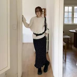 [다잇템] 여자 울블렌드 땡땡이 밑단프릴 롱스커트