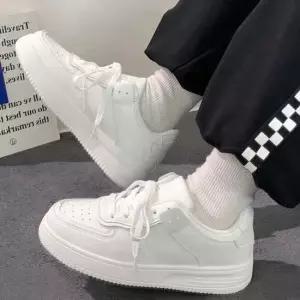 쿨샵 여성 화이트 스니커즈 편한 인솔운동화 무지슈즈