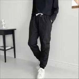 따뜻한 남녀공용 밴딩 겨울 엠보 기모 방한 패딩팬츠 따뜻한 남녀공용 엠보 패딩팬츠 방한 기모 겨울 밴딩