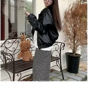 카라 레더 루즈핏 밑단 밴딩 캐주얼 트렌디룩 겨울 방풍 아우터 바람막이 플리스 자켓 후드 다운 점퍼 코트