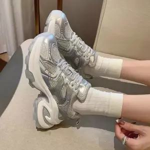 캔버스화 귀여운 여성 키높이 어글리 스타일 메쉬 패션 운동화 여자캔버스화