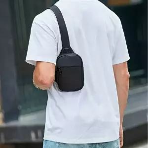 옆으로매는가방 남자 대학생 엠티 나들이 가방 다용도 힙색 슬링 백