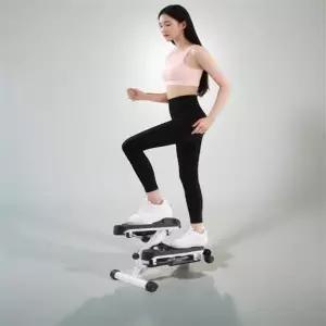 계단오르기 효과 하체 유산소 운동 무릎 주변 근육 강화 코어 자극