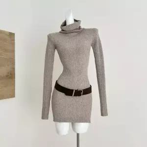 미니코코네 여자 미니 스커트 하객 가을 겨울 카키 터틀넥 도톰한 이너 니트 원피스 DOS4