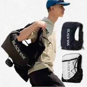 [블랙야크] 남여공용 등산 러닝 베스트형 12L 배낭 트레일러닝베스트대쉬12 2BYKSXU935 GD 2543859
