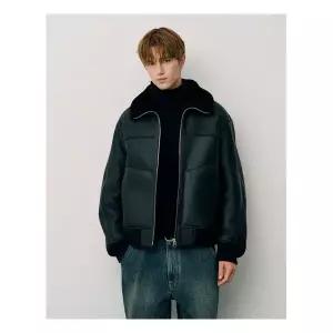 질스튜어트 뉴욕 남성 25FW 무스탕 라이트웨이트 카라 점퍼 - 블랙 JNJU5D501BK 184919