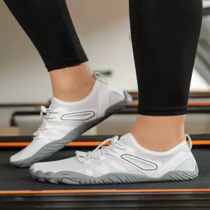 운동화 줄넘기 충격 실내 흡수 피트니스