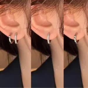 바이브모션 스퀘어 반지 귀걸이 세트 프리사이즈 명품 WFLMRX7