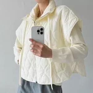 [다잇템] 여자 패딩 폴라넥 박스핏 탱크 언발 웨이브 누빔 조끼_24129391_588872