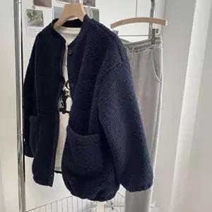 [옷자락]여자 오버핏 포근한 뽀글이 라운드넥 베이직 자켓