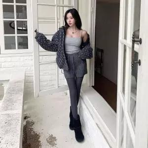 [다잇템] 여자 포근한 스웨터 폭신 FW 꽈배기 드로우코드 필수템 반바지