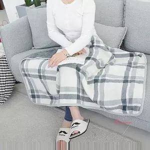무릎담요 차량용 중형 단추담요 똑딱이 망토 어깨 이불 잠옷 사무실 휴대용 자동차 망또pov536
