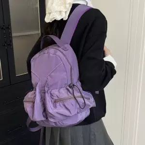 멜리울리 가벼운 데일리 투포켓 휘뚜루마뚜루가방 바스락 경량백팩 노트북 테블릿 귀여운