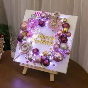 [텐바이텐]크리스마스 액자 벽 장식 이젤세트 LED 분홍리스 캔버스 35cm