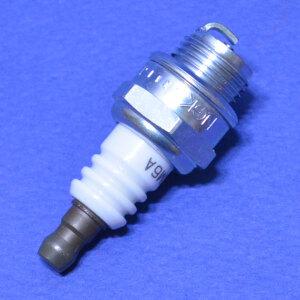 에코 엔진톱부품모음 CS-260TES 3-18번 점화플러그 9360605