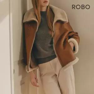 로보 24FW 스페인 리버시블 하이넥 집업 무스탕