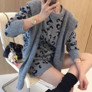 투스 라운드 루즈핏 긴팔니트 밴딩 반바지 레오파드 호피 패턴 니트 투피스세트 (2color)