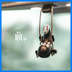 미야자키 하야오 얼굴없는 남자 얼굴없는 남자 스윙 자동차 장식 펜던트 미니 인형 장난감 크리 에이 티브