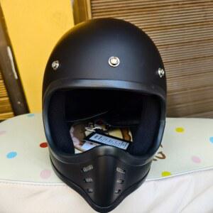 포인티드 노즈 스몰 헬멧 크롬 오토바이 유리섬유 사계절 풀페이스 모토