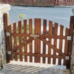 마당 대문 가드레일 펜션 나무 별장 정원 울타리