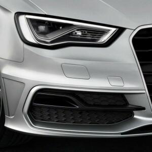 아우디 호환 A3 8V 프리페이스리프트 2013-2015 모델호환  허니콤  크롬  안개등 그릴 2개 세트 (S-LINE 범