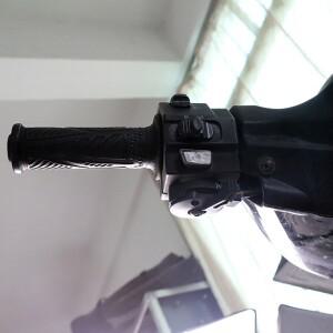 블랙 바이크 오토바이 수동 공기 흡입 스로틀 핸들 스위치 야마하 Ybr125 수정 악세사리 E8110 F8 1개