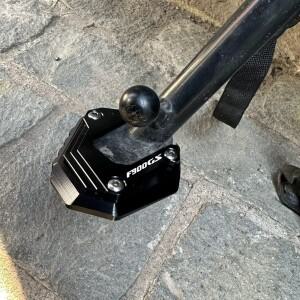 BMW F900GS 어드벤처 F 900 GS ADV 2024 바이크 오토바이 악세사리 킥 스탠드 풋 사이드 확장 패드