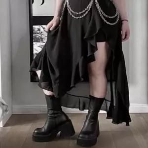 인기상품 여성 시크블랙 플랫 미들 핏 레이스업 앵클 워커부츠 [WFL7D6P_260109]