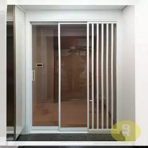 100번 초슬림3연동중문 화이트 띠분할형 브론즈강화유리