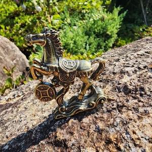 행운 성공운 개업선물 사업운 탁상용 말 소품 풍수 황동장식 청동 돈들어오는 인테리어 장식품 레트로