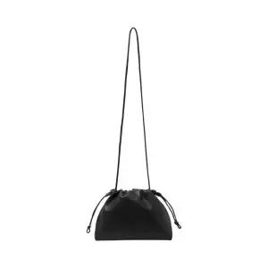 [정품아닐시3배보상] 코스 카바텔리 버킷백 블랙 COS Cavatelli Bucket Bag Black