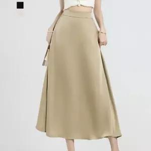 [퀸이즈][퀸이즈] [77까지]미니크 뒷밴딩 솔리드 실크 롱 스커트