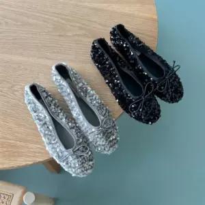 여성 20대 러블리 스팽글 블링 리본 단화 플랫슈즈