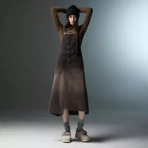 갤러리아 (25겨울) [CAPSULE LINE] A라인 서스펜더 데님 원피스 ER4DO160