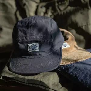 논스탁 브론슨 모자 스크래치 방지 원단 5피스 패널 스트리트 트렌드 덕텅 플랫 펠트 힙합 야구